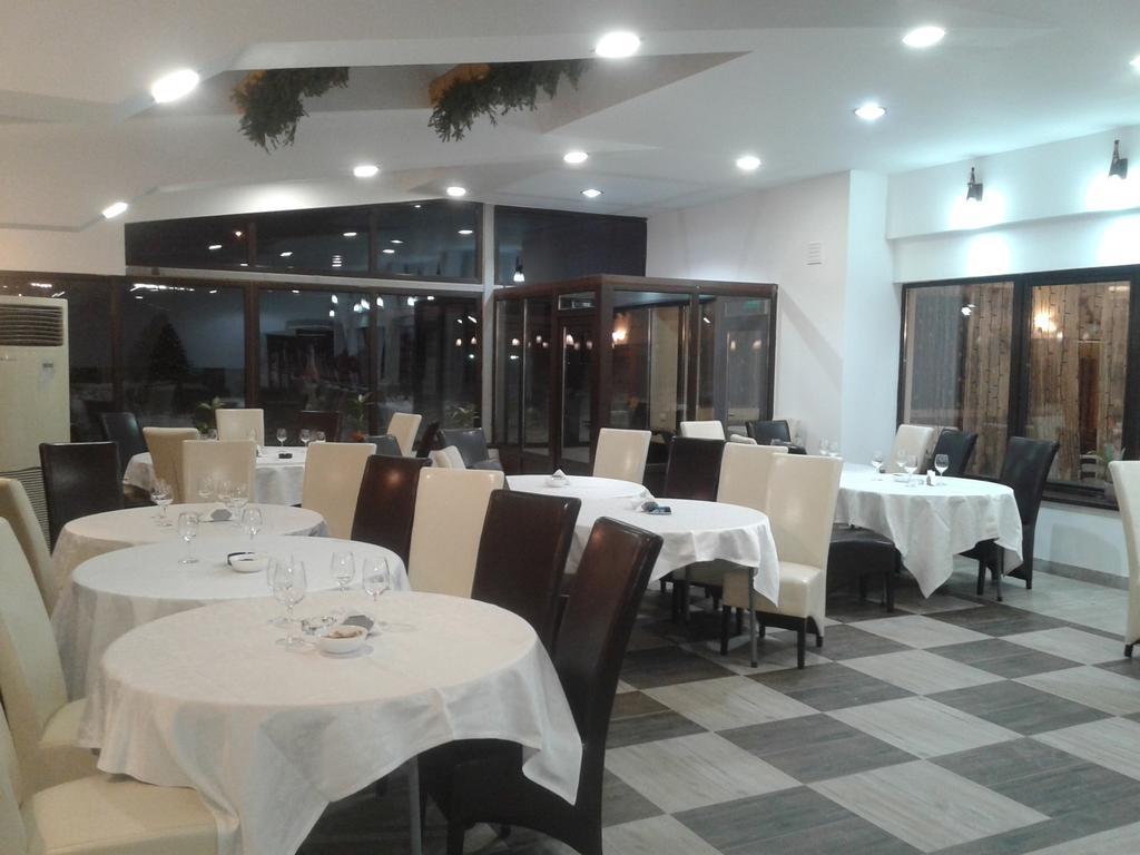 Hotel Zada Predeal Exterior foto